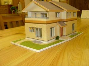 「木の香る土佐和紙の家」模型